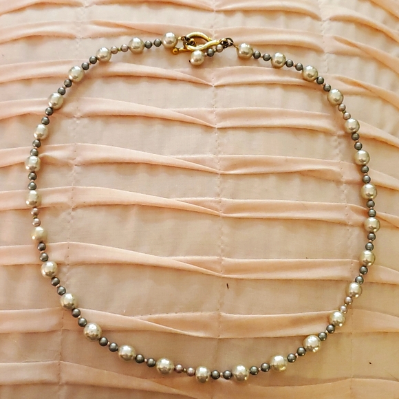 Tricolor Pearl Necklace - Picture 1 of 4